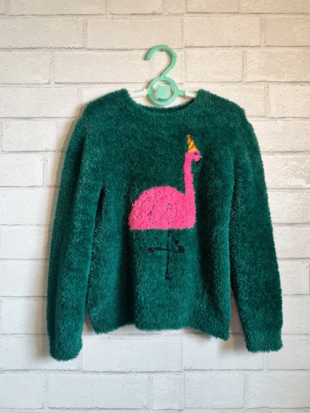 Harper Canyon Kids Intarsia Emerald Fuzzy Sweater with Pink Flamingo 5T - Picture 2 of 5